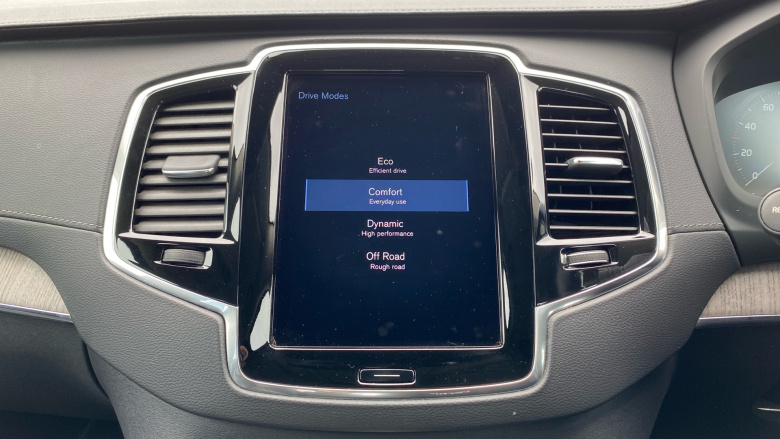 Volvo Xc90 2.0 B5D [235] Inscription Pro 5dr AWD Geartronic Diesel Estate